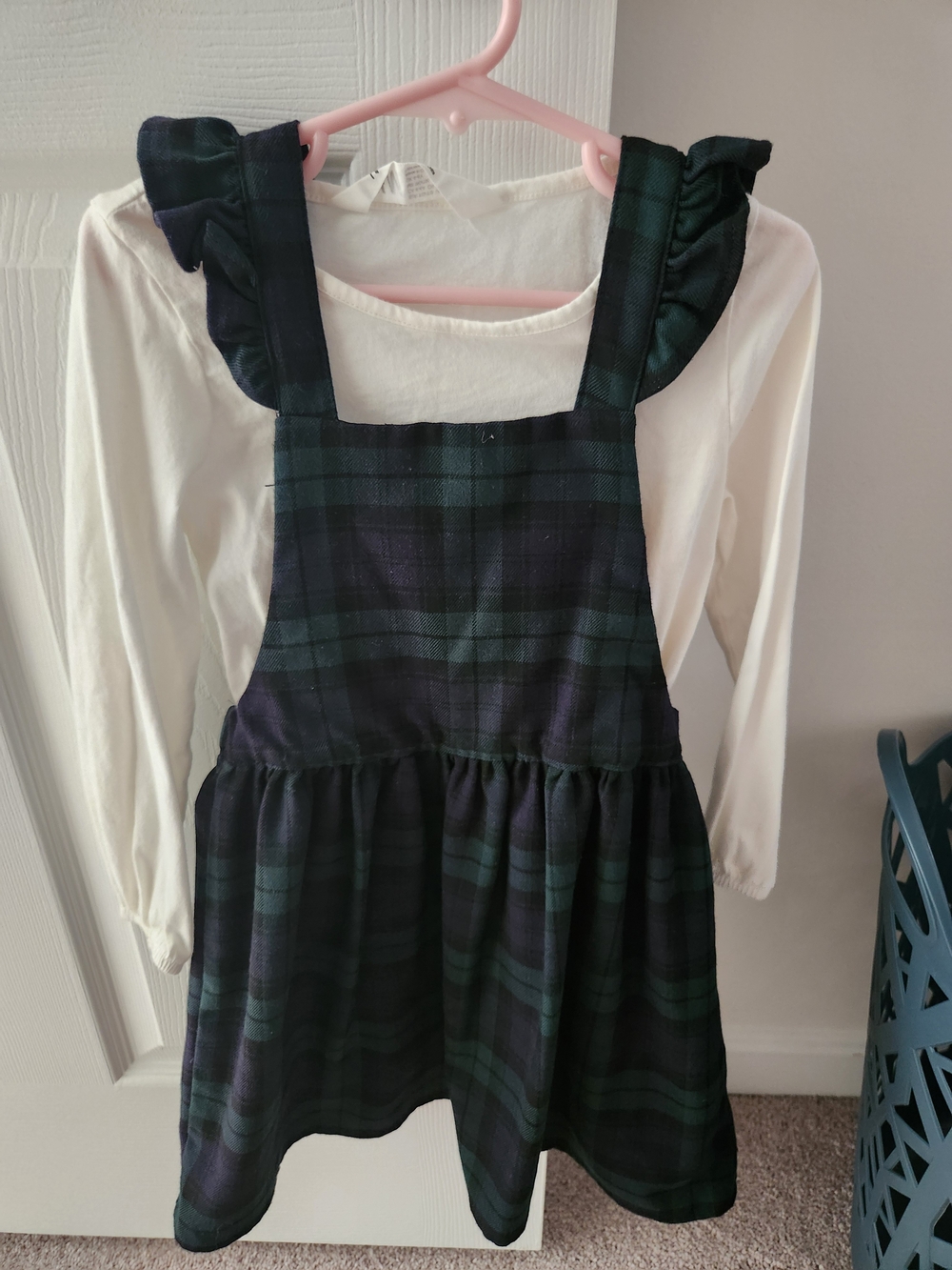 H&M Girls Dark Green Plaid Pinafore Skirt Dress w/ White Longsleeve 4-6 EUC